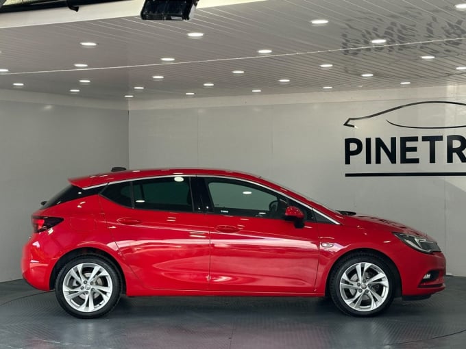 2025 Vauxhall Astra