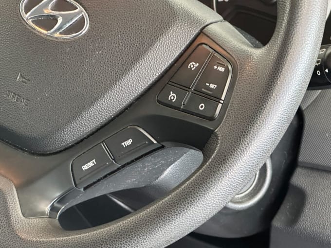 2025 Hyundai I10