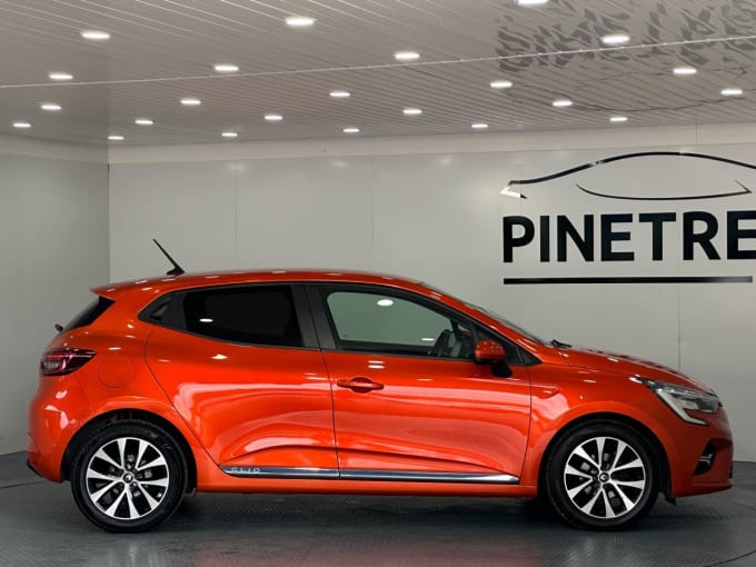 2025 Renault Clio