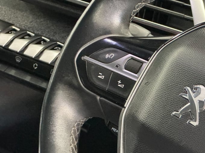 2025 Peugeot 3008