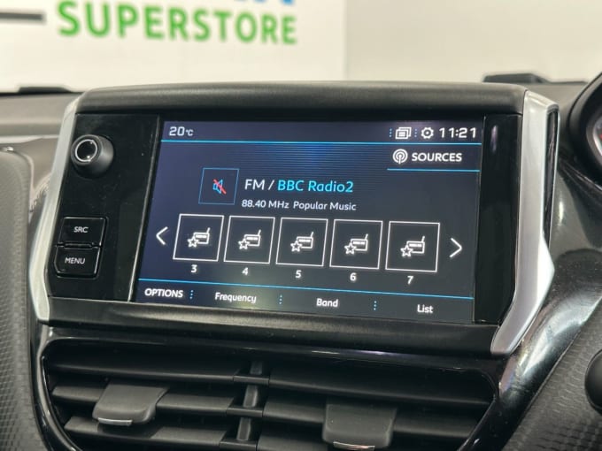 2025 Peugeot 2008