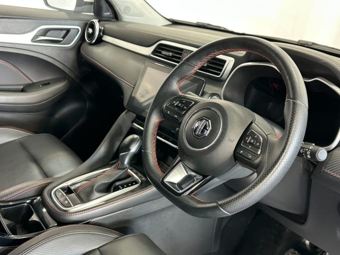 2025 Mg Mg Zs
