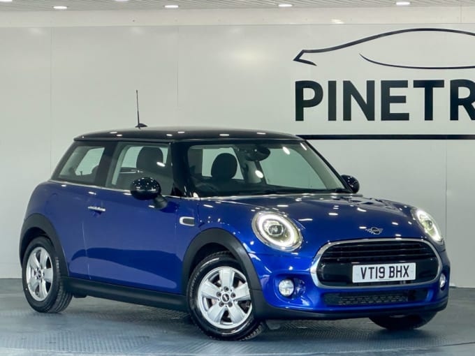 2025 Mini Hatch