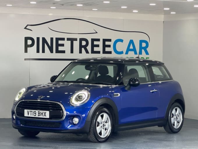 2025 Mini Hatch