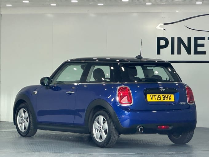 2025 Mini Hatch