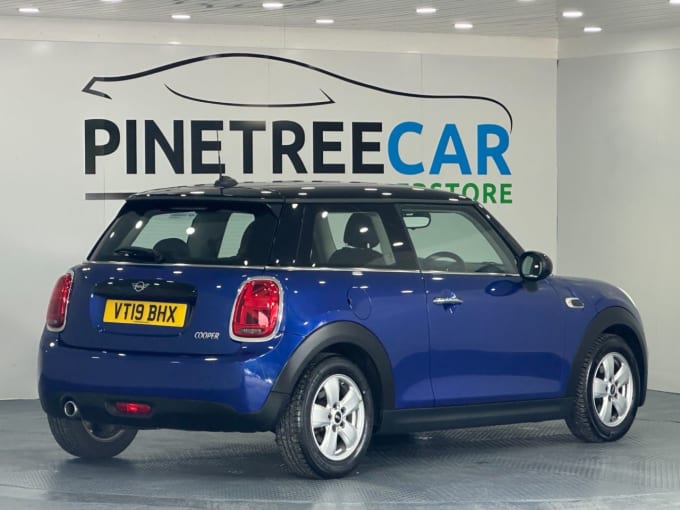 2025 Mini Hatch