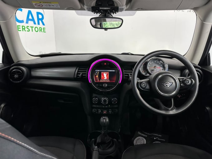 2025 Mini Hatch