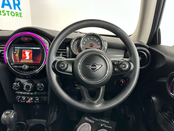 2025 Mini Hatch