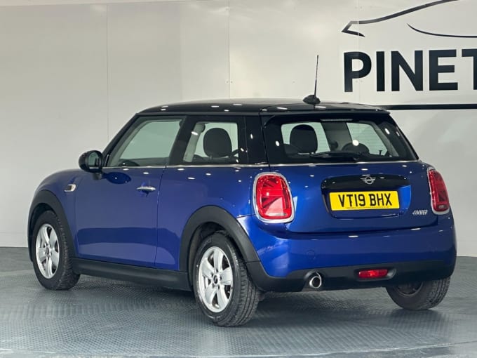 2025 Mini Hatch