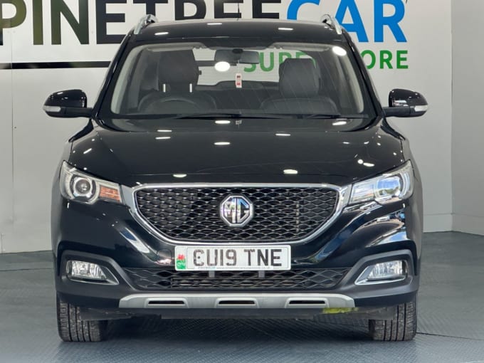 2025 Mg Mg Zs