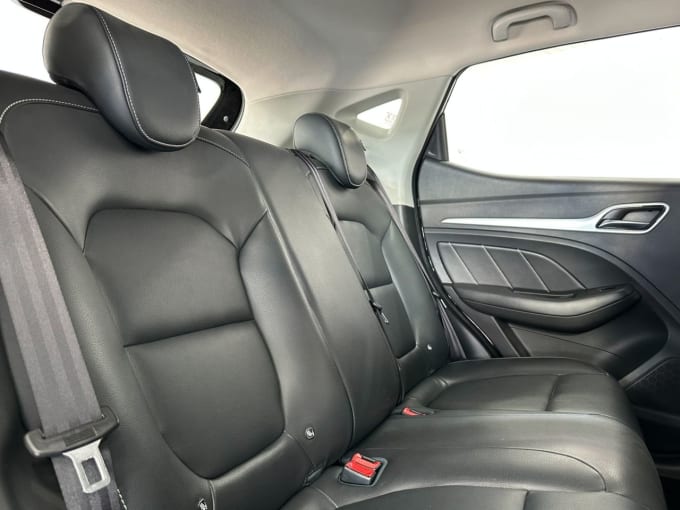 2025 Mg Mg Zs