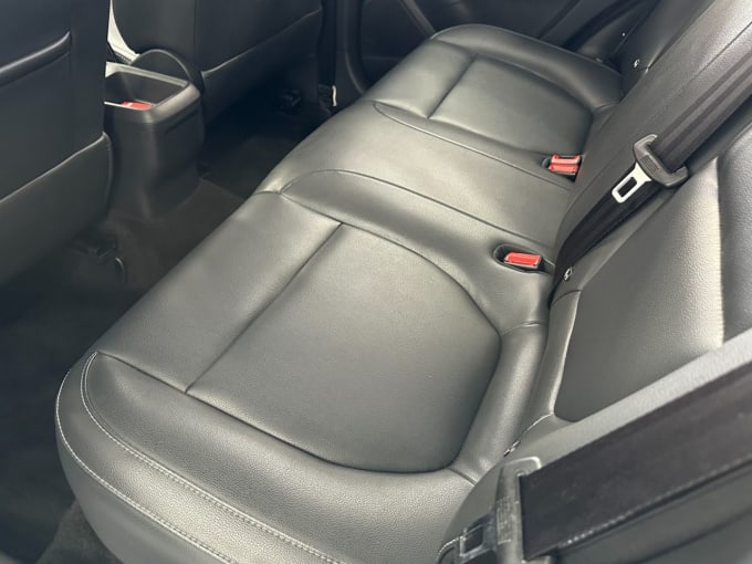 2025 Mg Mg Zs