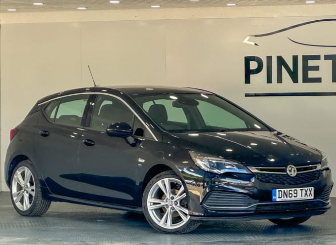 2025 Vauxhall Astra