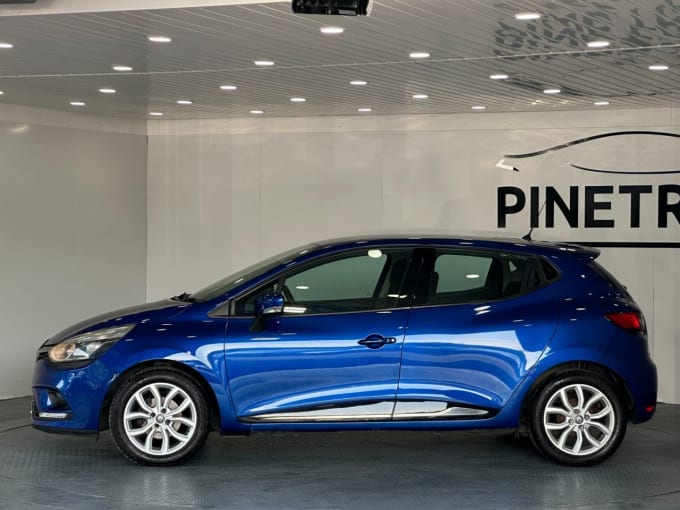 2025 Renault Clio