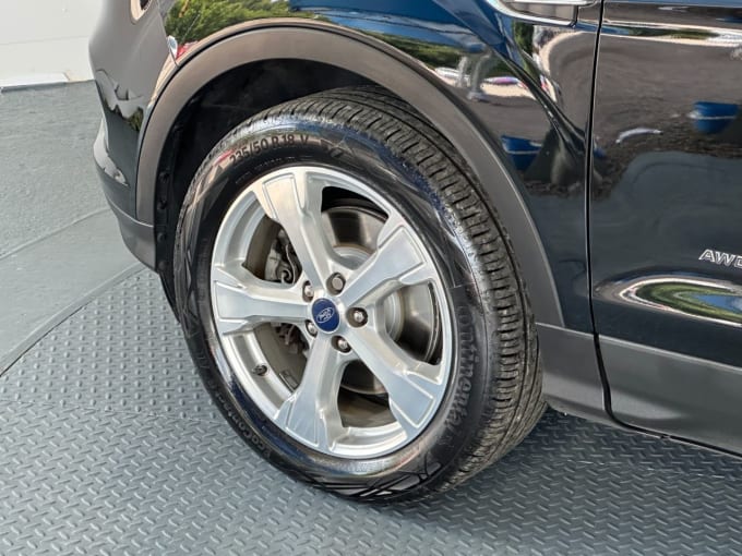 2025 Ford Kuga