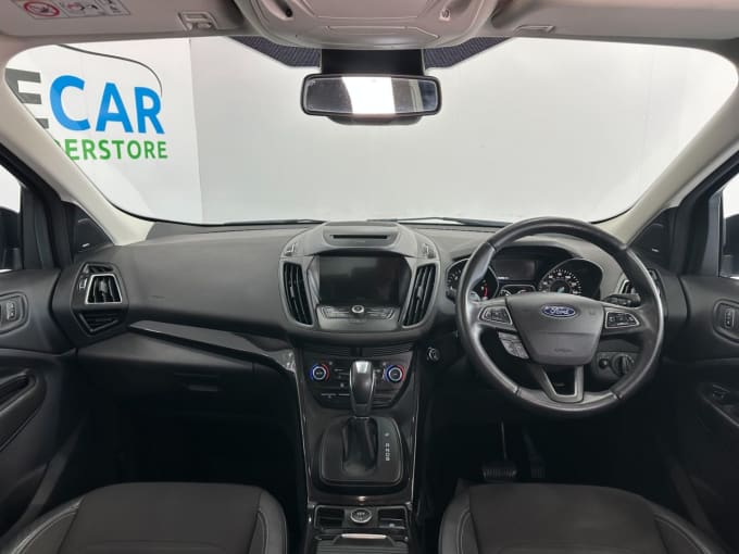 2025 Ford Kuga