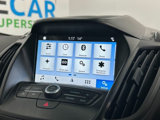 2025 Ford Kuga