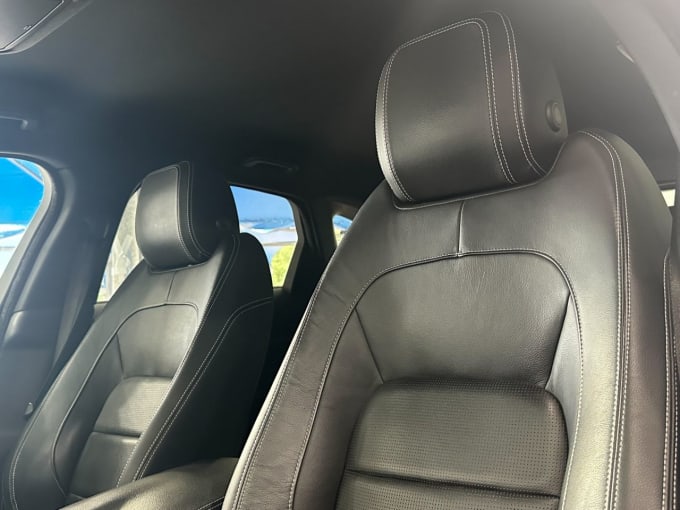 2017 Jaguar F-pace