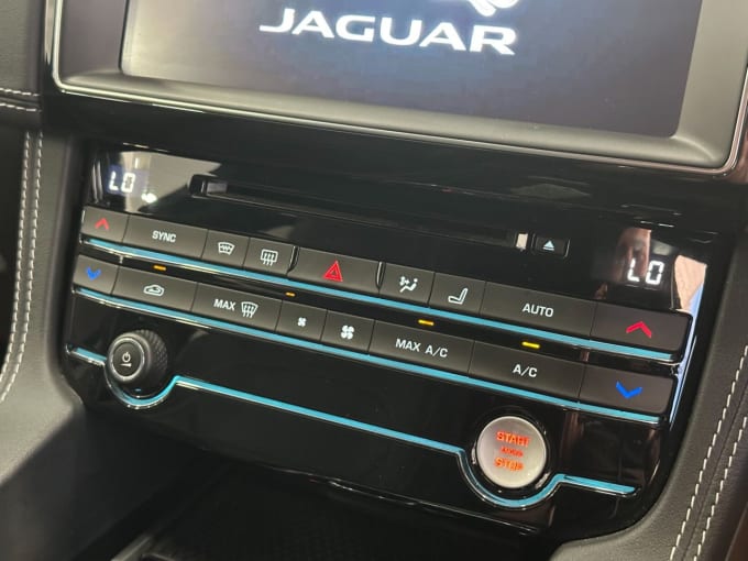 2017 Jaguar F-pace