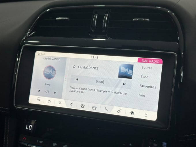 2017 Jaguar F-pace