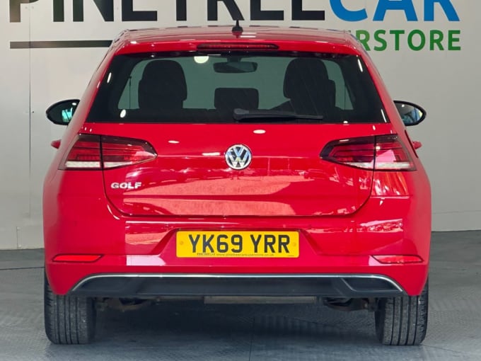 2025 Volkswagen Golf