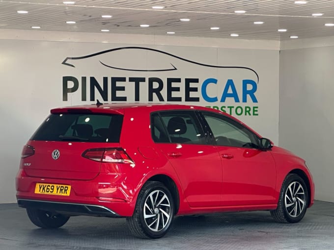 2025 Volkswagen Golf