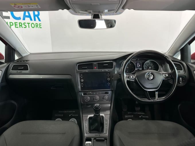 2025 Volkswagen Golf