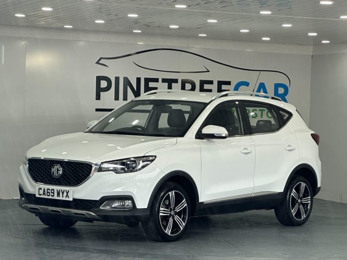 2025 Mg Mg Zs