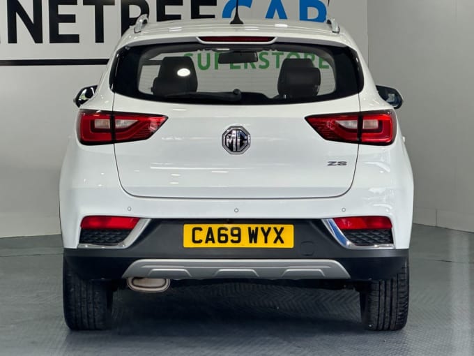 2025 Mg Mg Zs