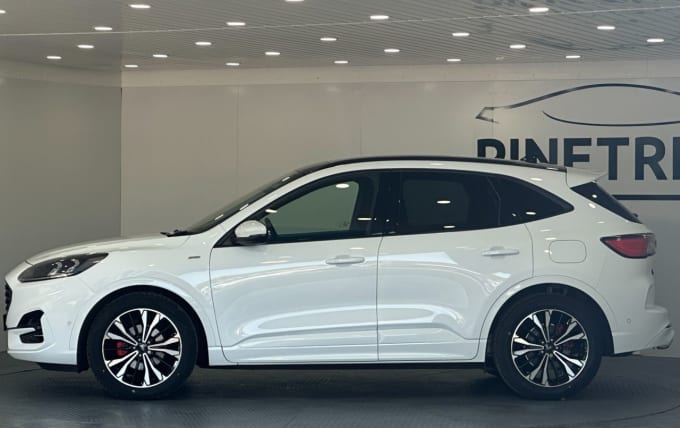2025 Ford Kuga