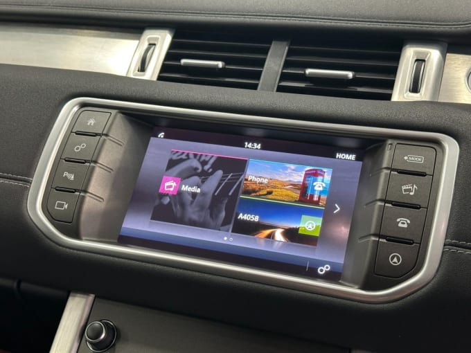 2025 Land Rover Range Rover Evoque