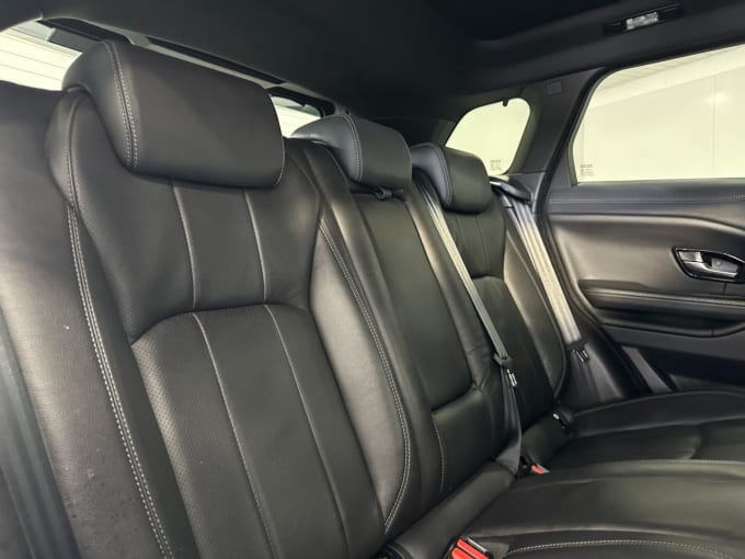 2025 Land Rover Range Rover Evoque