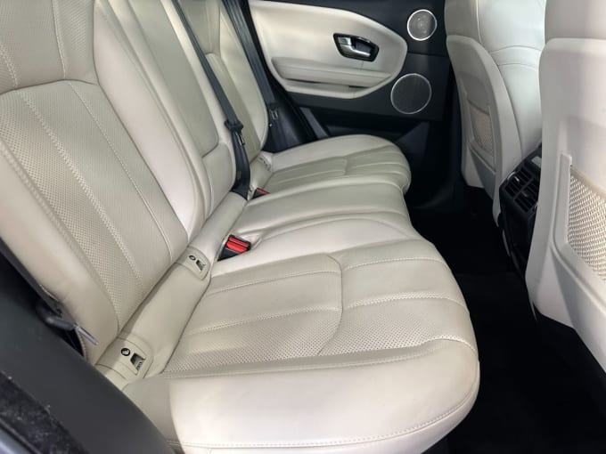 2025 Land Rover Range Rover Evoque