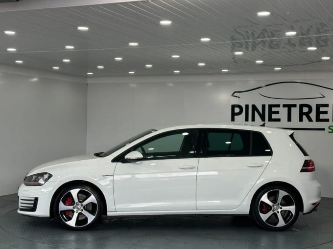2025 Volkswagen Golf