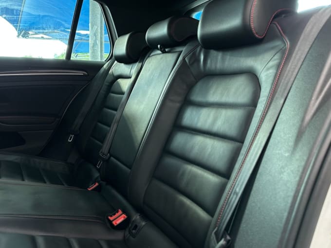 2025 Volkswagen Golf
