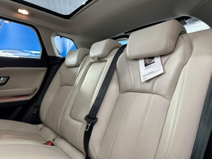 2025 Land Rover Range Rover Evoque