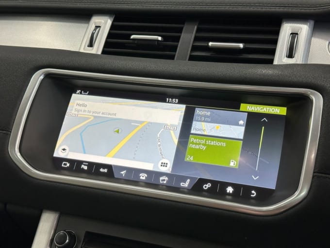 2025 Land Rover Range Rover Evoque