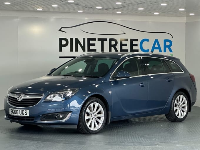 2025 Vauxhall Insignia