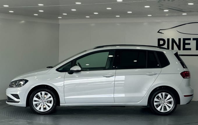 2018 Volkswagen Golf Sv