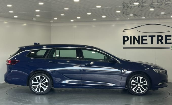 2017 Vauxhall Insignia