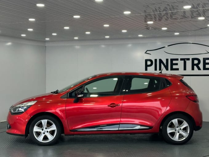 2025 Renault Clio