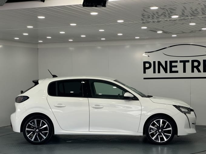 2020 Peugeot 208