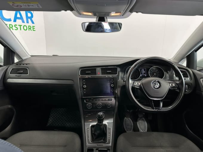 2025 Volkswagen Golf