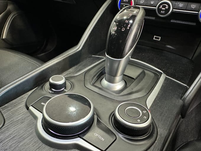 2018 Alfa Romeo Giulia