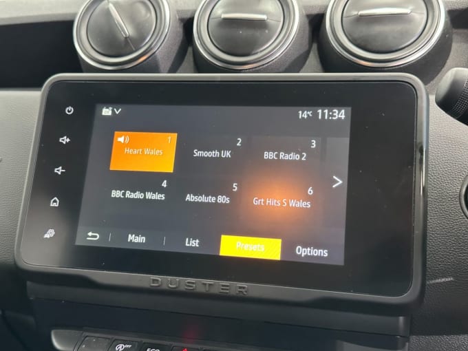 2022 Dacia Duster