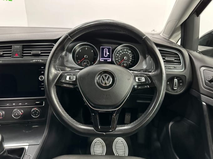 2018 Volkswagen Golf