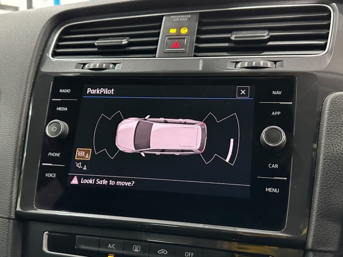 2018 Volkswagen Golf