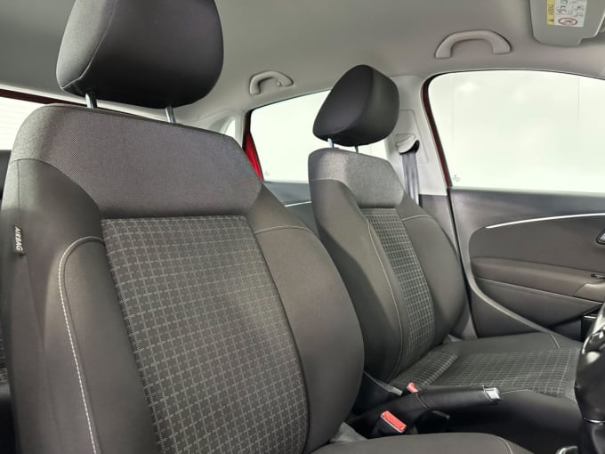 2014 Volkswagen Polo