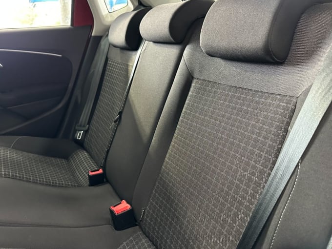 2014 Volkswagen Polo