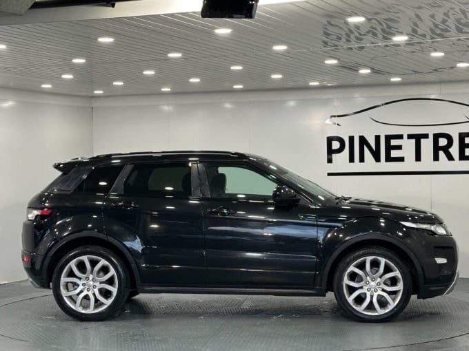 2025 Land Rover Range Rover Evoque